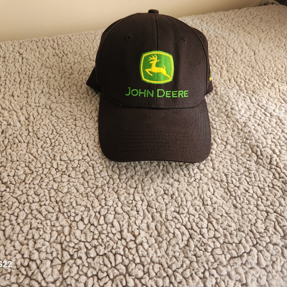 John Deere Black Cap